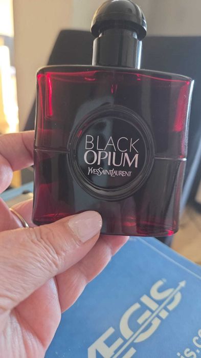 Black Opium over red YSL edp 50 ml si CoolElixir Davidoff edp 30 ml