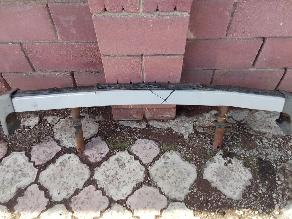 Продам балку рычаги Нива