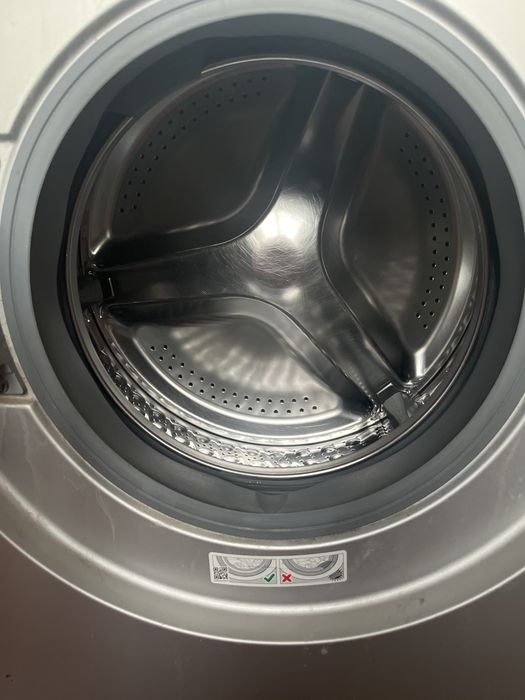 Продам стиральную машину