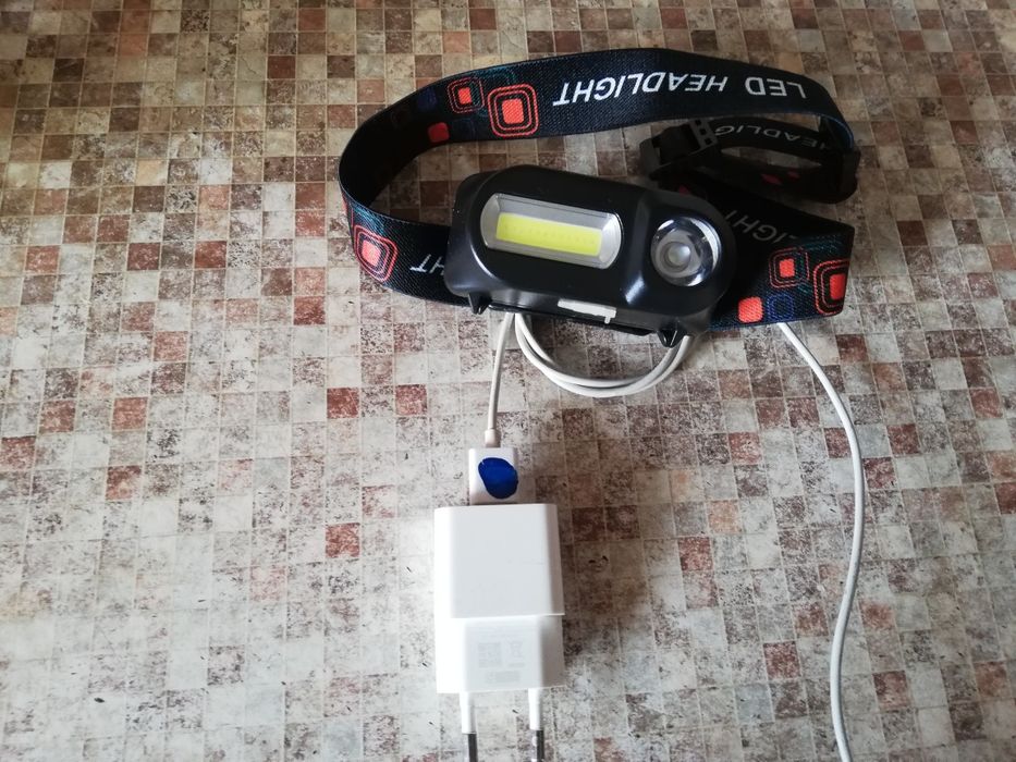 Продам фонарик на лоб