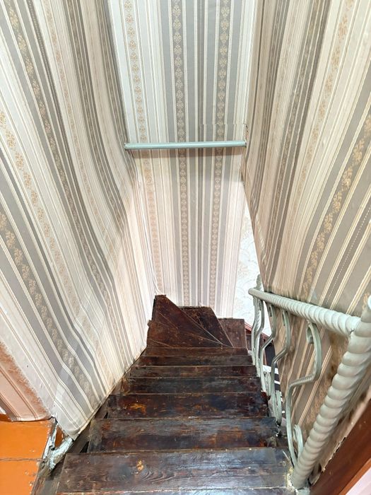 Продам дом 8 соток.