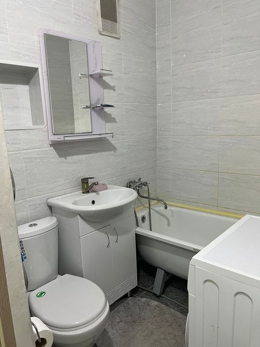 Продаётся 1-ая квартира