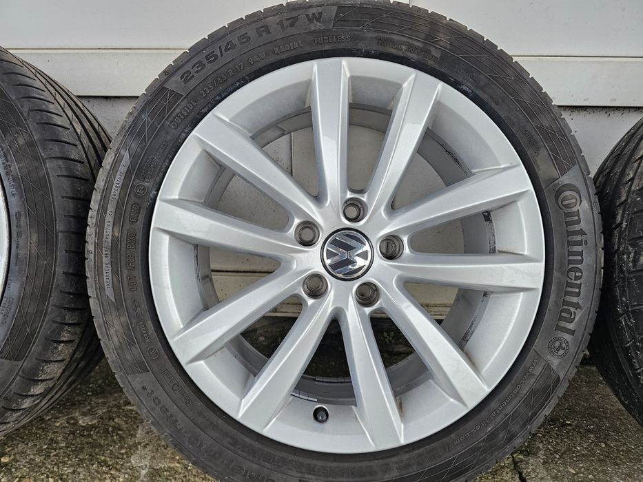 Vand jante aliaj originale vw  , 5x112 cu anvelope de vara 235/45/17