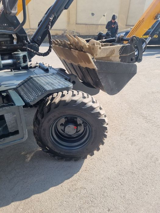 Ekskavator Hyundai 55