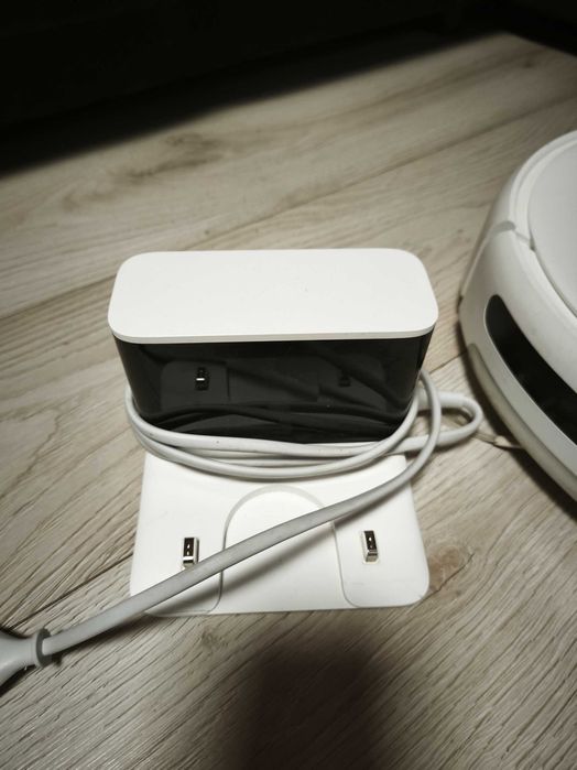 Прахосмукачка робот Xiaomi Mi Vaccum Mop WI-FI,