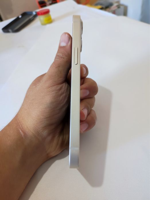 Айфон 13 сатылады