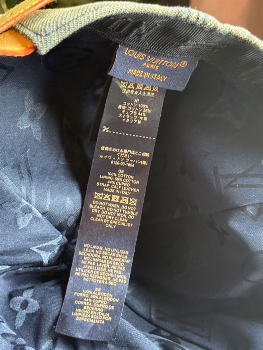 Șapcă Louis Vuitton din denim