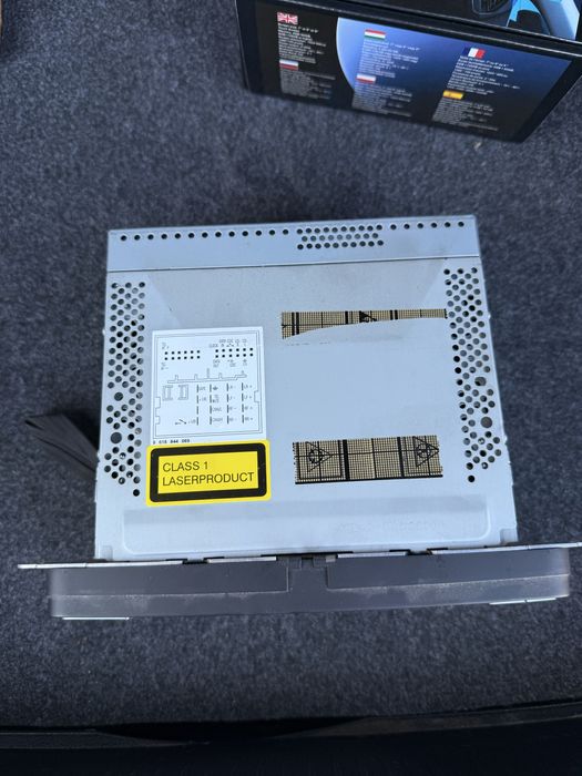 Оригинална медиа за кола VW