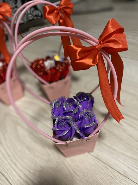 Cosulete cu trandafiri de sapun