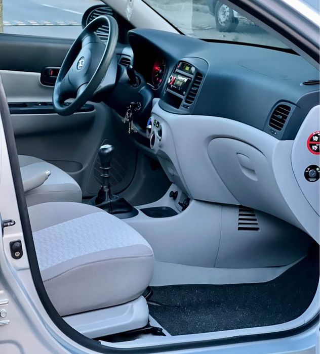 HYUNDAI Accent 2006 — imagine 5