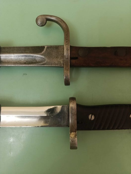 Продается антикварные предметы