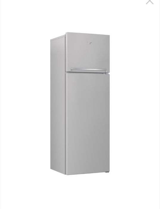 Vând urgent frigider Beko – aproape nou