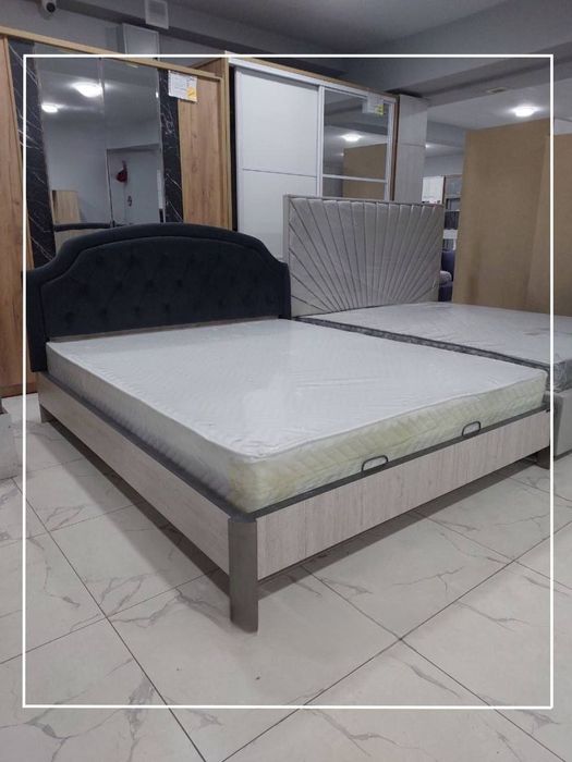 Двухспальная кровать с подъемным механизмом. Фабричное качество