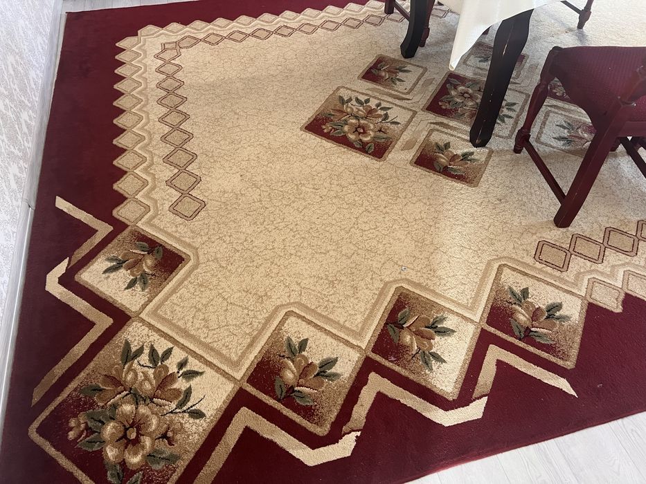 Продам качественный ковер 6х3м в отл.сост. Недорого