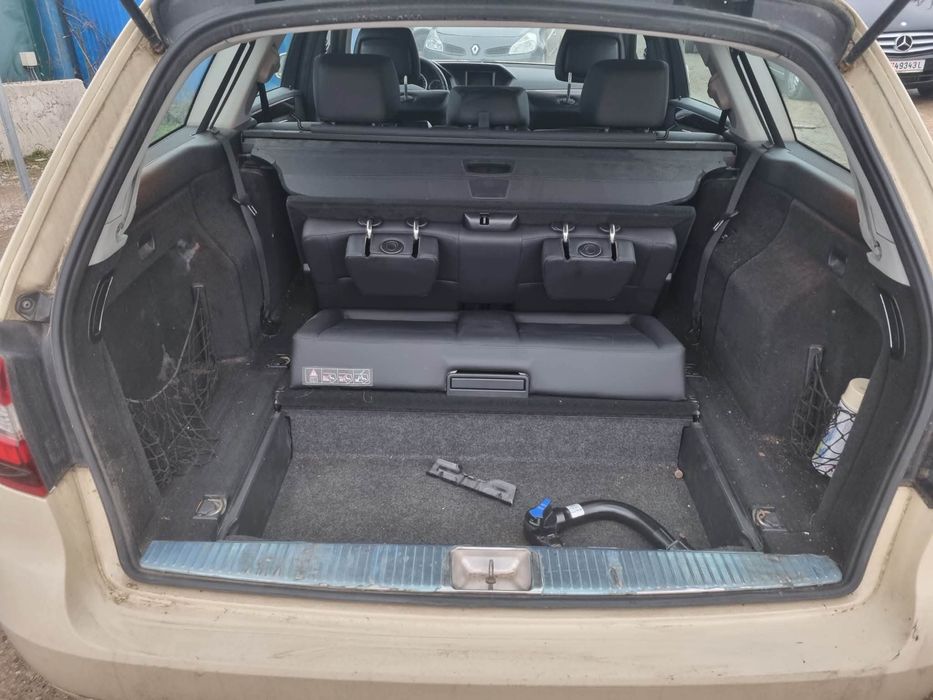 На части! Mercedes E200 CDI W212 комби автомат ОМ651 ляв волан!