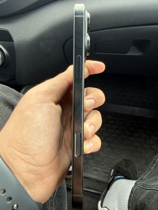 Iphone 16 pro max Esim.256gb