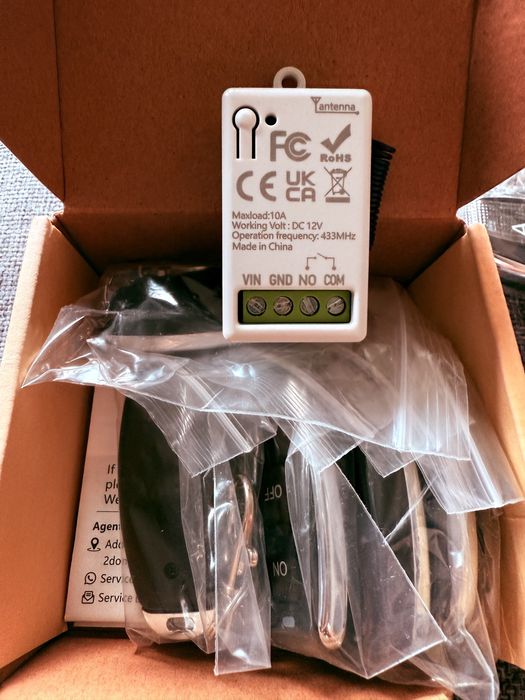 RF безжичен превключвател с 2 дистанционни – 433 MHz, DC 5-30V, 10A