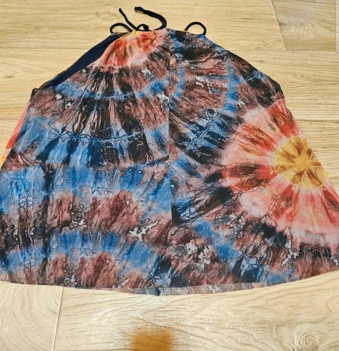 Tricou de damă desigual