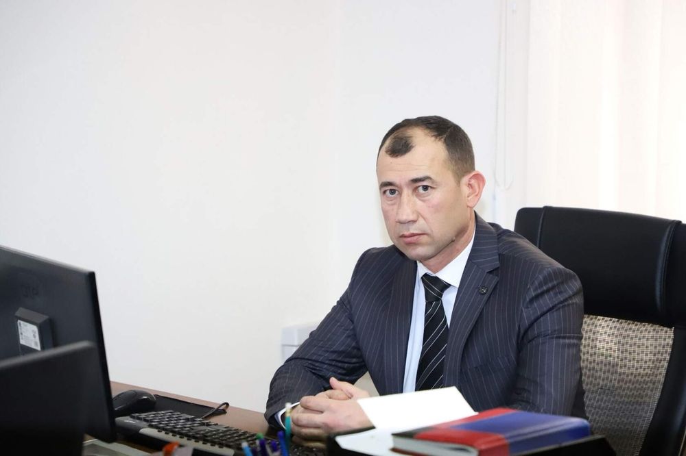 Адвокат ва юридик хизмат (Адвокатские и юридические услуги)