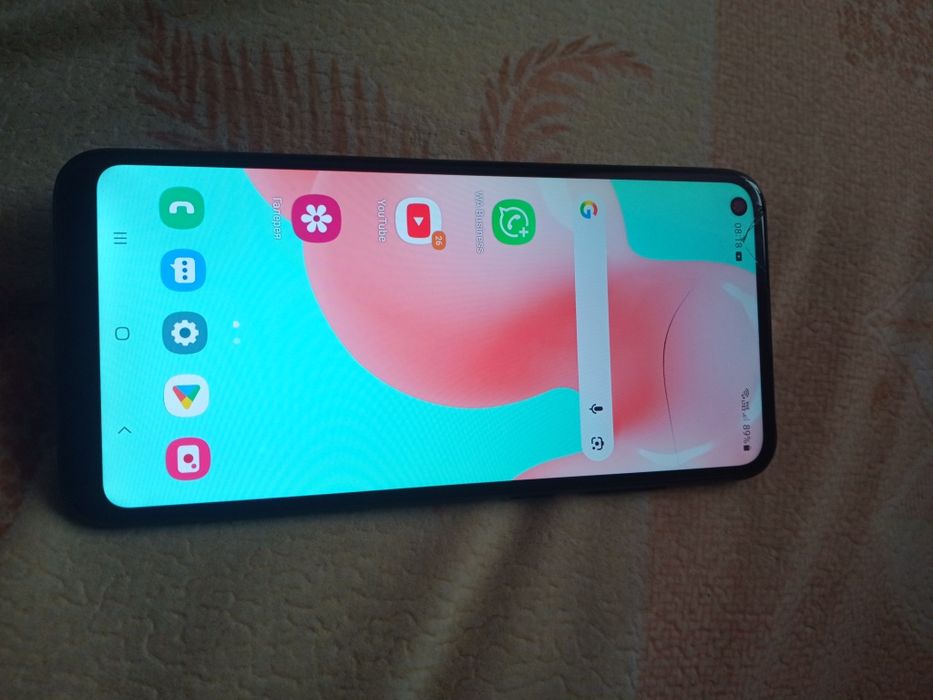 Самсунг а 11 отличный срочно