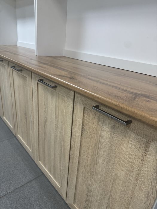 Кухонный гарнитур новый буфетного типа