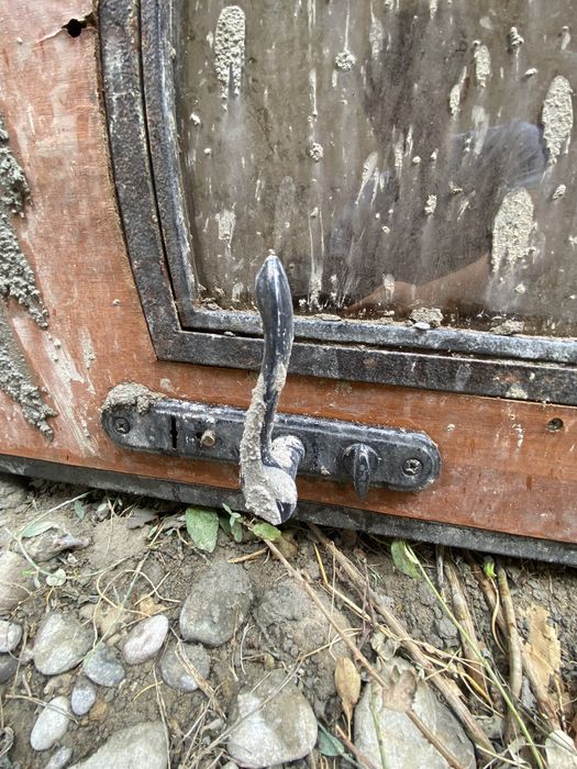 Входной дверь