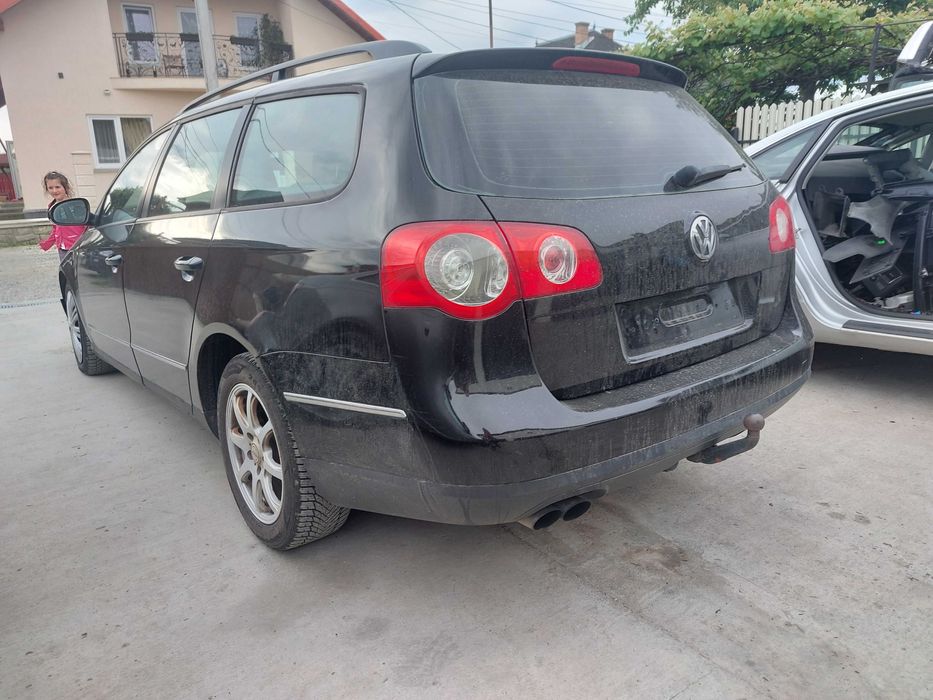 Bara spate vw passat B6 BREAK - Orice piesa VW PASSAT BMR automat HYC