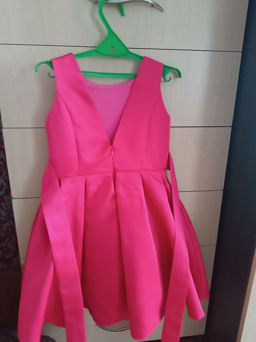 Платье праздничное