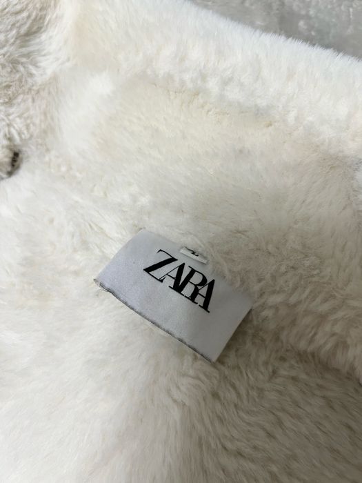 Продам демисезонную дубленку