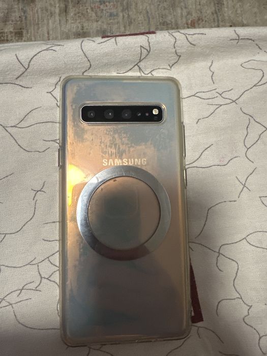 Самсунг с 10,5джи