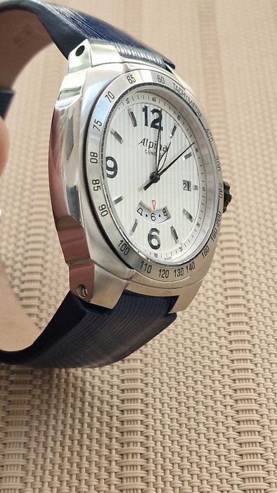 Аlpina Avalanche GMT quartz