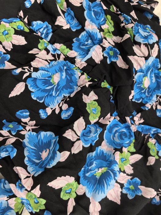 Елегантна рокля с дълъг ръкав на ZARA