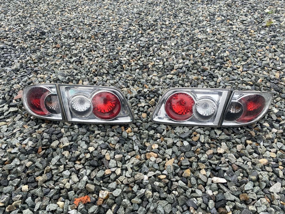 Stop mazda 6 break stanga/dreapta aripa/haion an:2002-2005