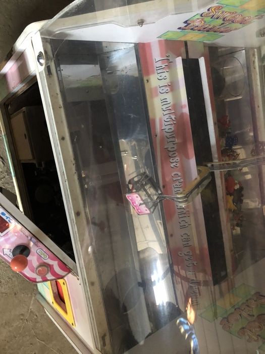 Кран за бонбони и близалки