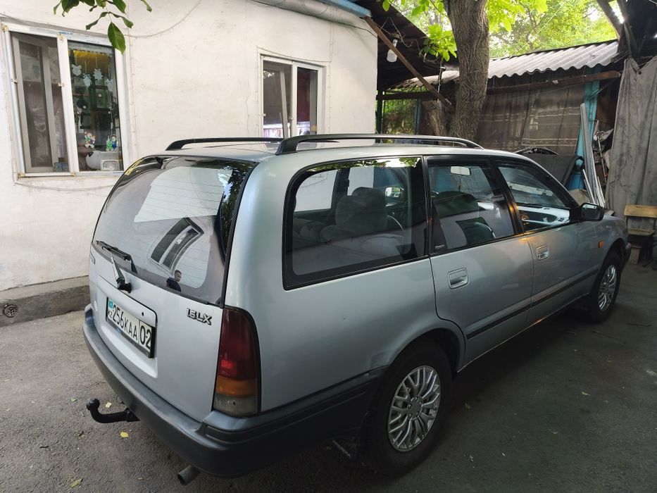 Nissan Primera универсал
