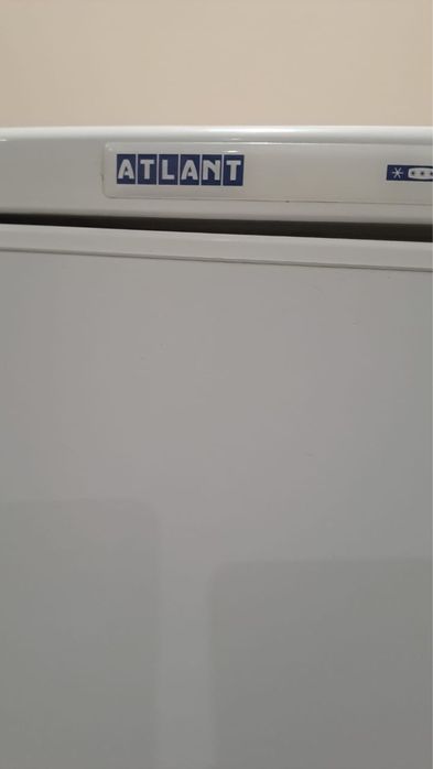 Продам холодильник