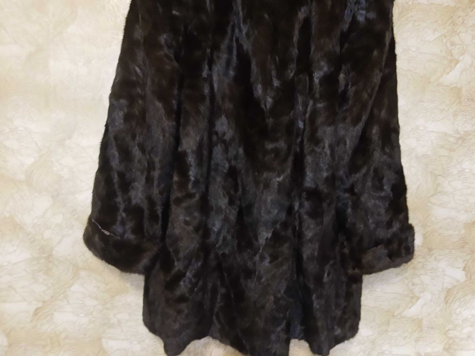 Палто,косъм,късо,леко разкроено,уникално,голяма гръд.обиколка,леко,топ