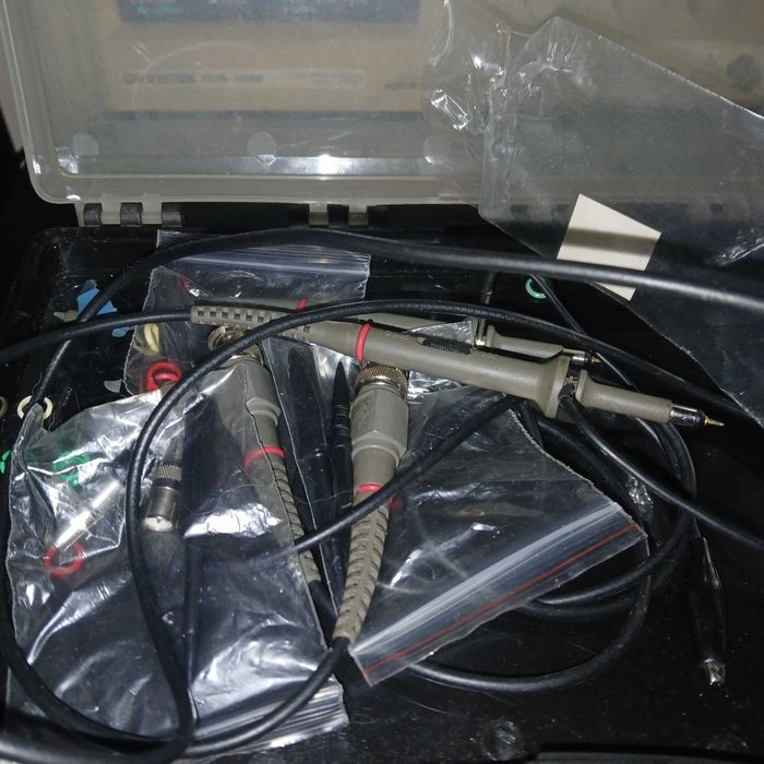 Осцилоскоп GWinstek gds-1022