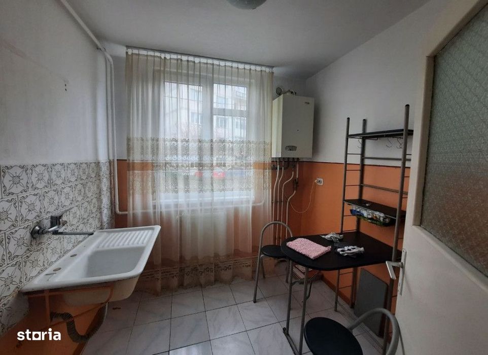 Apartament  1 camera Central , 47 metri, etaj parter Cod:161282