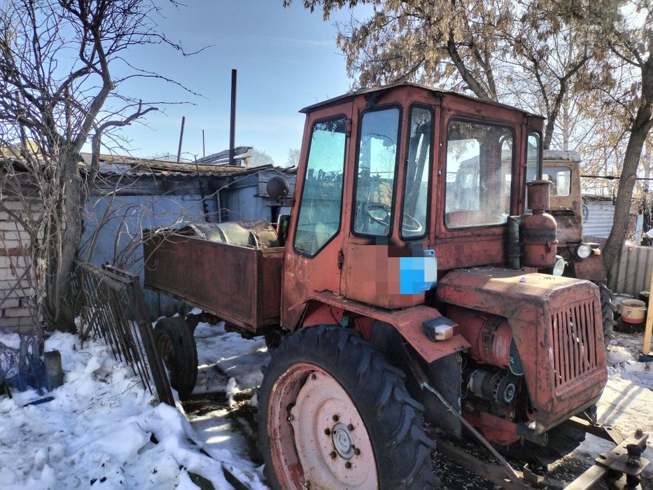 Продам трактор Т16