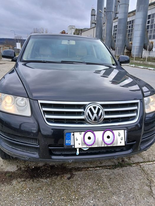 Vând Volkswagen Touareg