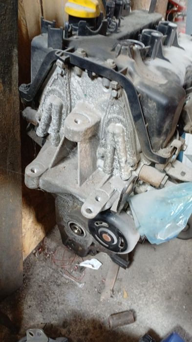 Motor 1000logan fara turbo