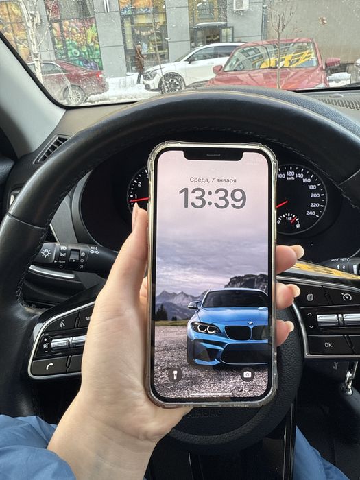 IPhone 12 Pro 256Gb Graphite в идеальном состоянии