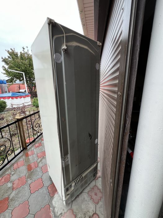 Срочно продается холодильник