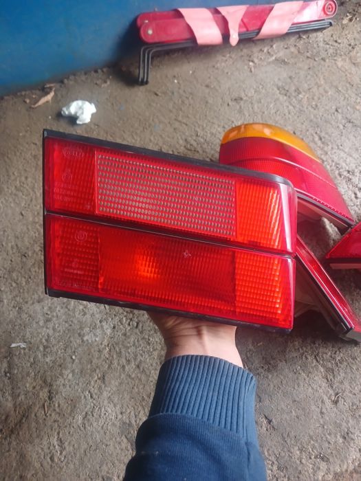 Бмв е34 фонари комплект