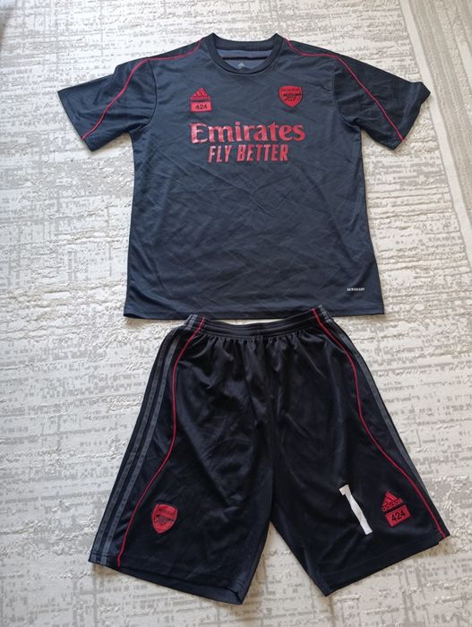 Футбольная форма Arsenal