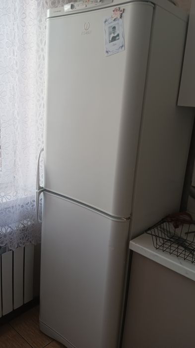 холодильник 2 камерный