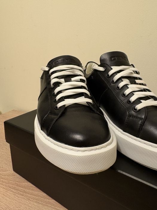 Vand papuci Denis marimea 40