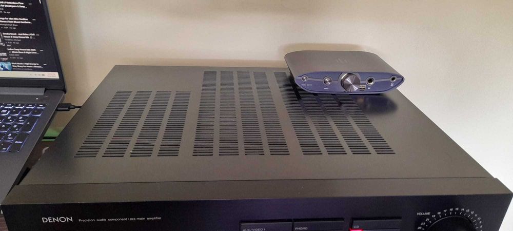 Amplificator Denon PMA 700V