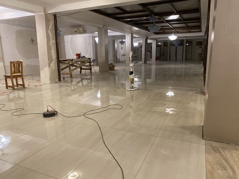 Inchiriez spatiu magazin chinezesc ultracentral P+M 600 mp